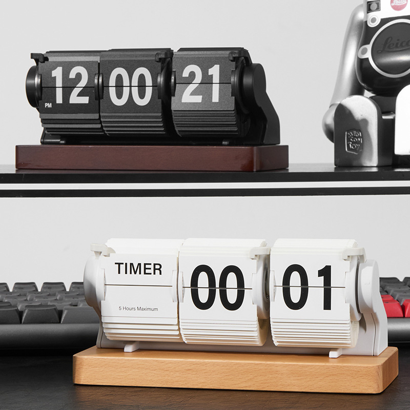 Vintage Wooden Desk Clock 3-Pa - огляд і ціна Vintage Alarm Clock