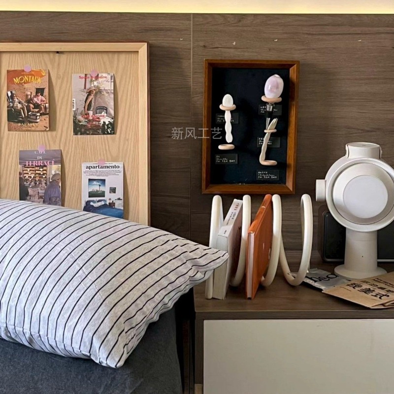 Creative Minimalist Metal Maga - огляд і ціна Home Decor Magazine